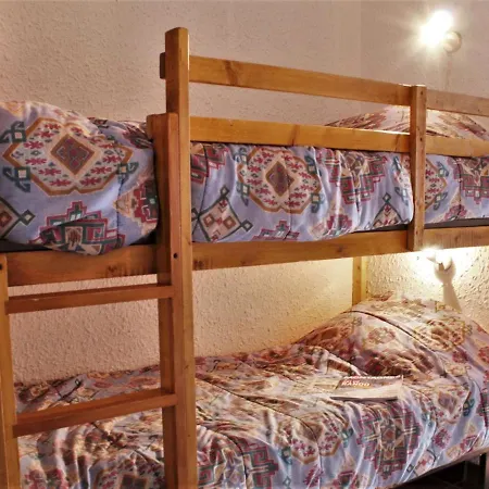 Daire 4 Couchages Au Pied Des Pistes Avec Casier A Ski, 1850 - Fr-1-330-156 *